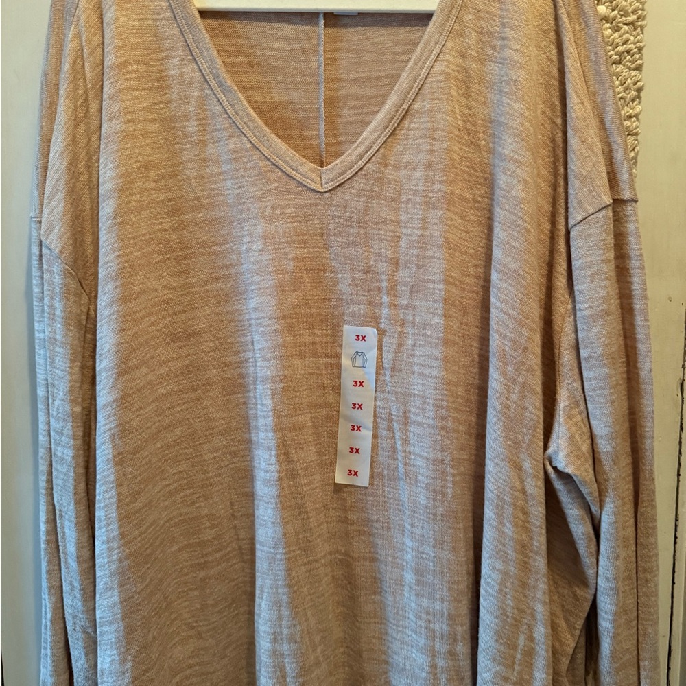 Old Navy 3X Knit Long Sleeve Tee in Tan